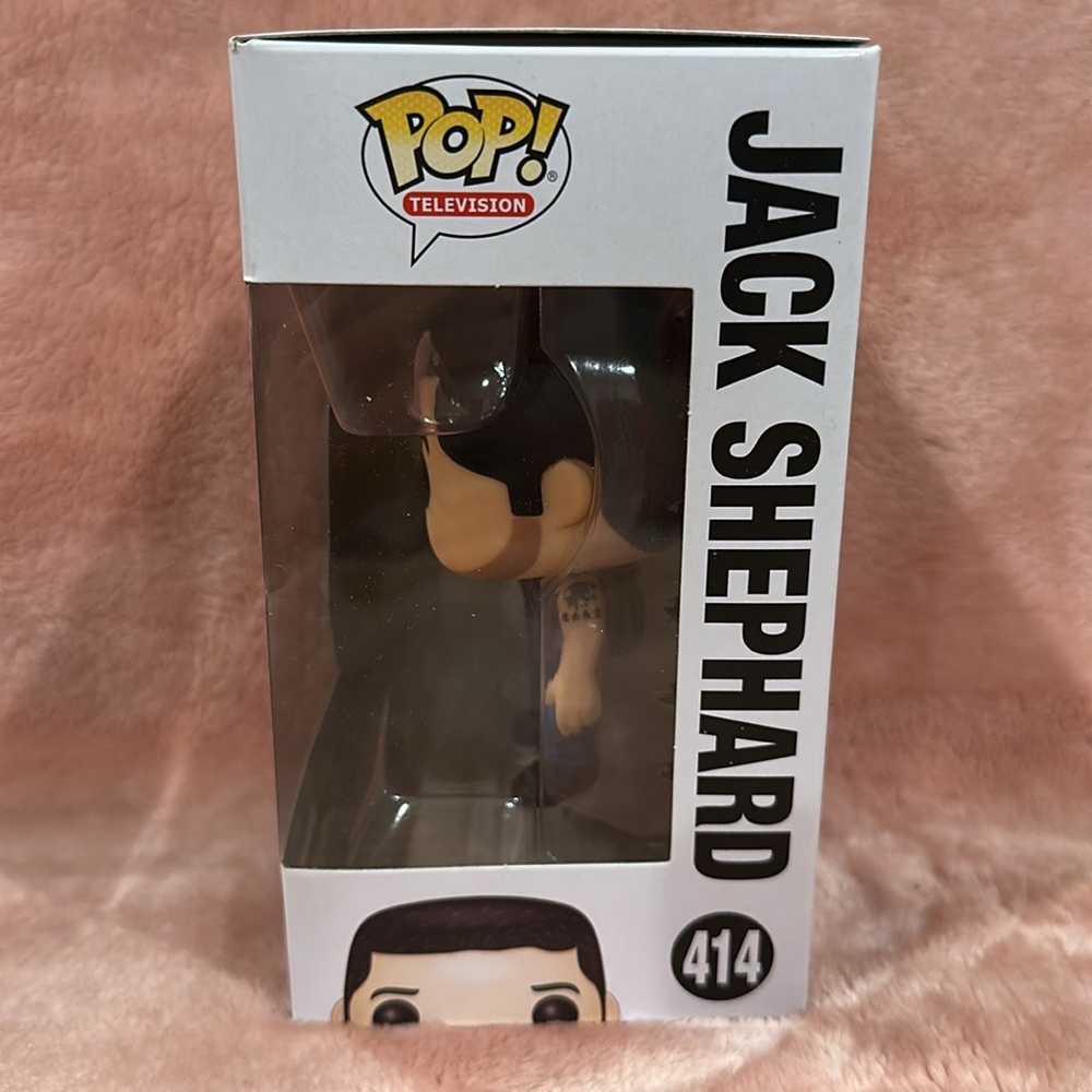 LOST Jack Shephard Funko Pop #414 … New In Box - Picture 3 of 7